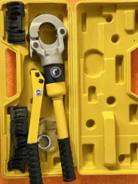 szczypce-zaciskowe-zaciskarka-praska-do-rur-pex10t-th16-th20-th26-th32-m149