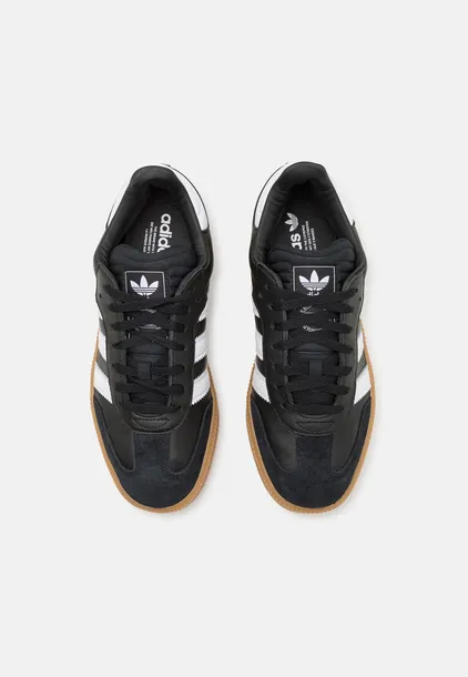 adidas-samba-xlg-core-black-38-cechy-dodatkowe-oddychajace