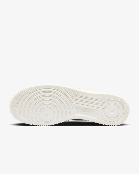 nike-air-force-1-07-39-wysokosc-brak-informacji