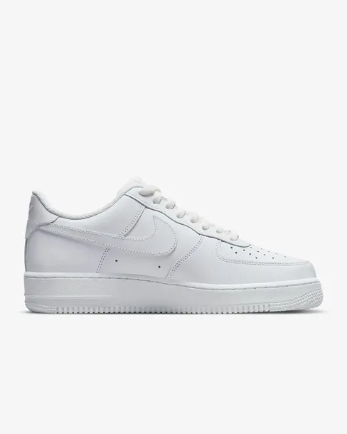 nike-air-force-1-07-triple-white-42-marka-nike