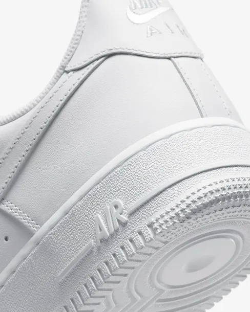 nike-air-force-1-07-triple-white-42-wysokosc-brak-informacji