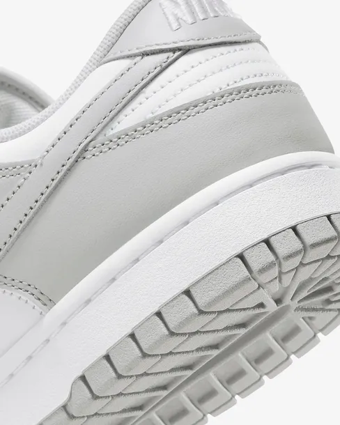nike-dunk-low-retro-grey-fog-39-cechy-dodatkowe-oddychajace