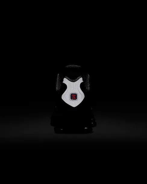 nike-shox-tl-black-45-cechy-dodatkowe-oddychajace