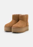 ugg-classic-mini-platform-40-stan-nowy