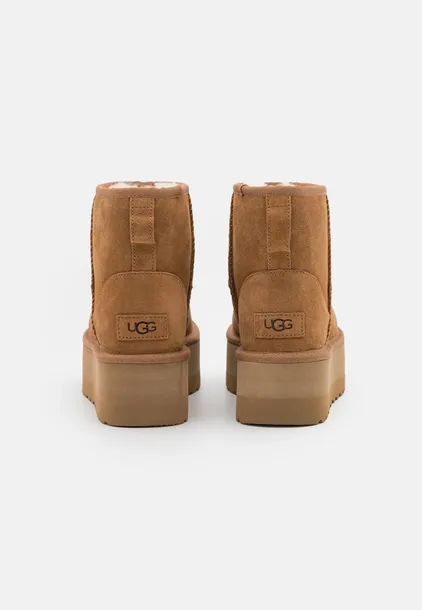 ugg-classic-mini-platform-40-marka-inna