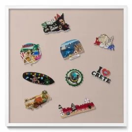 tablica-magnetyczna-na-magnesy-dla-dzieci-kolor-pudrowy-roz-bez-50x50