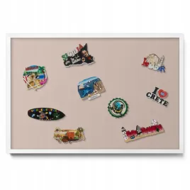tablica-na-pamiatki-z-magnesami-z-podrozy-zdjecia-pudrowy-roz-bez-60x40