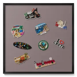 magnetyczna-tablica-na-sciane-na-magnesy-z-podrozy-jasno-brazowa-50x50
