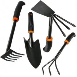 zestaw-narzedzi-ogrodowych-lopatka-grabie-motyczka-4-elementy