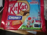 kit-kat-peanut-butter-42g-marka-kit-kat-cechy-dodatkowe-w-czekoladzie