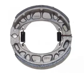 szczeki-hamulcowe-do-motorowerow-romet-ogar-900-i-inne