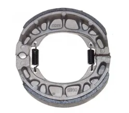 szczeki-hamulcowe-do-skuterow-2t-4t-do-bebna-110x25