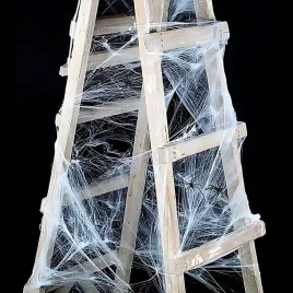 sztuczna-duza-pajeczyna-siec-dekoracja-biala-100g-6-pajakow-na-halloween