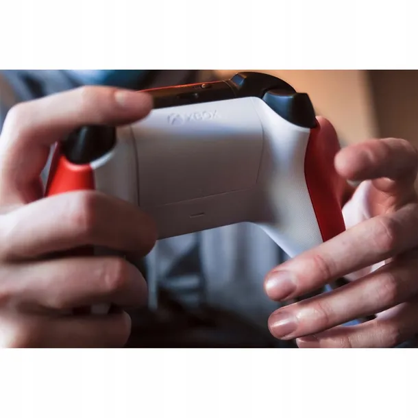microsoft-xbox-series-kontroler-pulsujacy-czerwon-stan-nowy-kolor-czerwony
