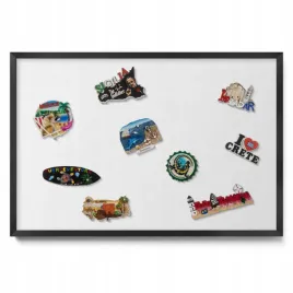 tablica-w-ramie-magnetyczna-na-sciane-na-magnesy-z-podrozy-biala-60x40
