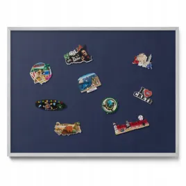 magnetyczna-tablica-na-sciane-na-magnesy-z-podrozy-ciemno-granatowa-80x60