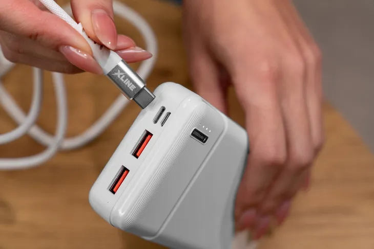 kabel-xline-usb-typ-c-apple-lightning-1-m-dlugosc-przewodu-1-m-kod-producenta-uc11wc-cl