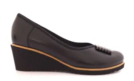 czarne-wsuwane-polbuty-damskie-na-koturnie-aga-02364-2198-r37