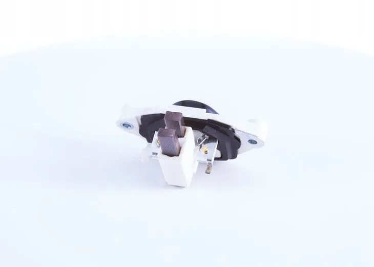 regulator-napiecia-stan-nowy-numery-katalogowe-zamiennikow-as-pl-are0021-as-pl-are0025-as-pl-are0025-bosch-casco-cre10112as-casco-cre10115as-gauss-ga025-hc-cargo-f032132666-hc-cargo-f032230200-hc-cargo-f032230455-herth-buss-elparts-35000140-itab-automotive-21410112av-itab-automotive-21410115av-metzger-2390012-metzger-2390013-ridex-288r0042-stark-skre-2450041-trucktec-automotive-02-17-006-vemo-v30-77-0009