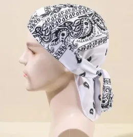durag-chusta-bandana-na-glowe-biala