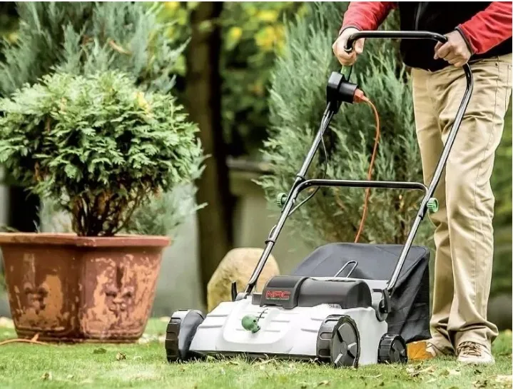 wertykulator-nac-32-cm-1400-w-stan-nowy-kod-producenta-sce140-w