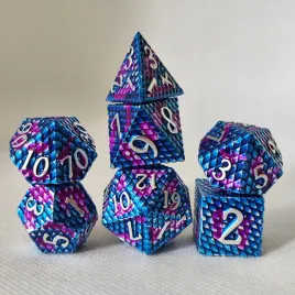 zestaw-7-metalowych-kosci-dragon-scale-smok-smocze-luski-niebieskie-fiolet