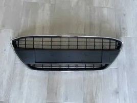 ford-fiesta-mk7-2008-grill-z-listwa-chrom