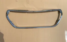 peugeot-208-lift-ramka-chrom