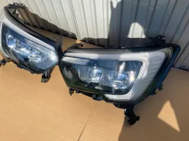 renault-master-iv-260607867r-lampa-reflektor-lewa