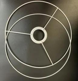 abazur-baza-metalowa-bialy-25-cm-makrama