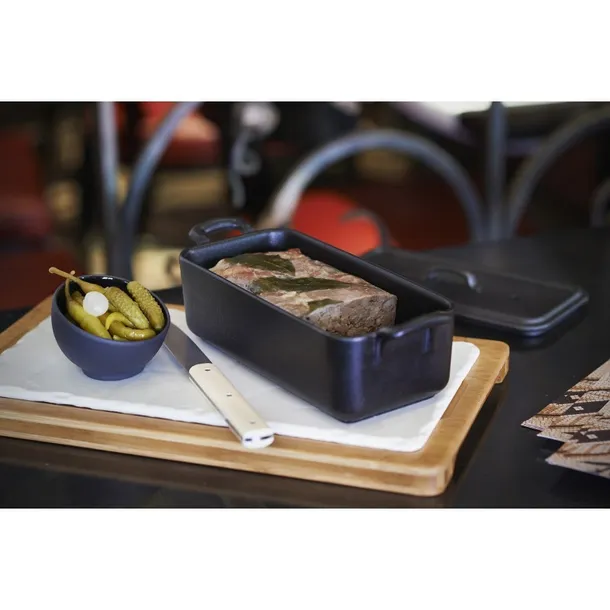 solid-miseczka-asymetryczna-czarne-40-ml-revol-marka-revol