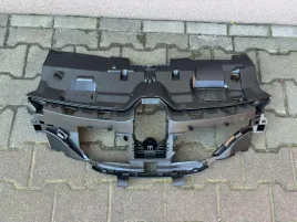 renault-megane-4-iv-2015-wspornik-oslona-pasa-wzmocnienie-zderzaka