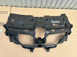 renault-megane-iv-lift-2020-wspornik-oslona-pasa-wzmocnienie-zderzaka