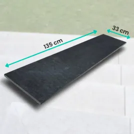 stopnica-bazaltowa-plomieniowana-g690-bazalt-black-135x33x2-cm