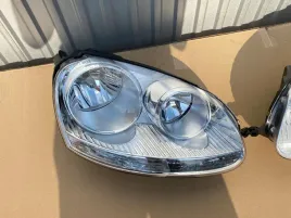 reflektor-lampa-przod-vw-golf-v-03-prawa-chrom