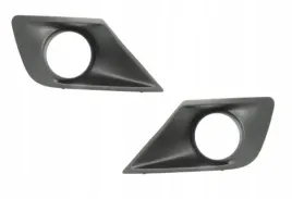 peugeot-207-lift-2009-kratka-ramka-halogenu-prawa