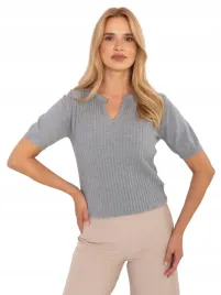 sweter-damski-z-ozdobnym-lancuszkiem-krotki-rekaw-dekolt-v