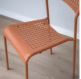 ikea-sandsberg-krzeslo-czerwonobrazowy-kolor-korpusu-czerwony