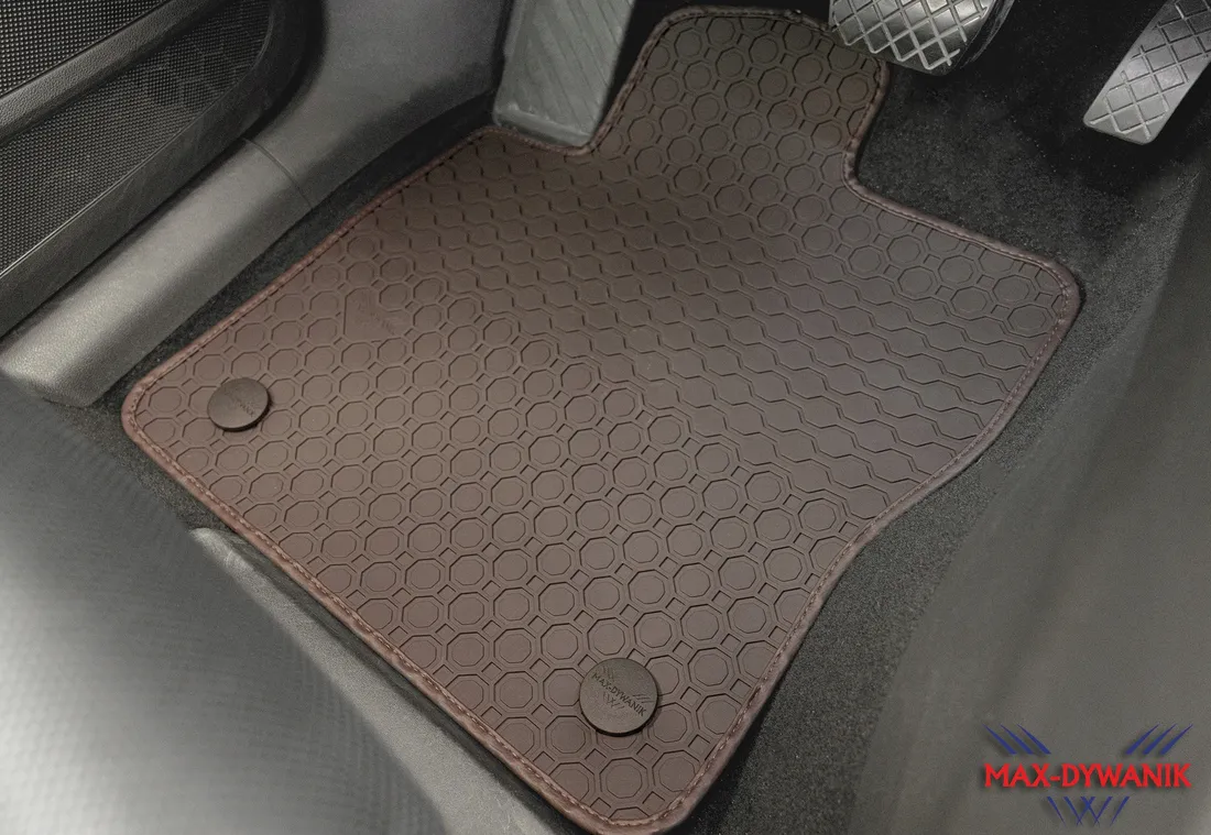 vw-t-roc-2017-dywaniki-brazowe