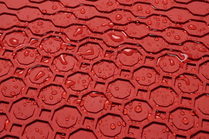 kia-niro-2016-dywaniki-czerwone-stan-nowy-liczba-elementow-komplety