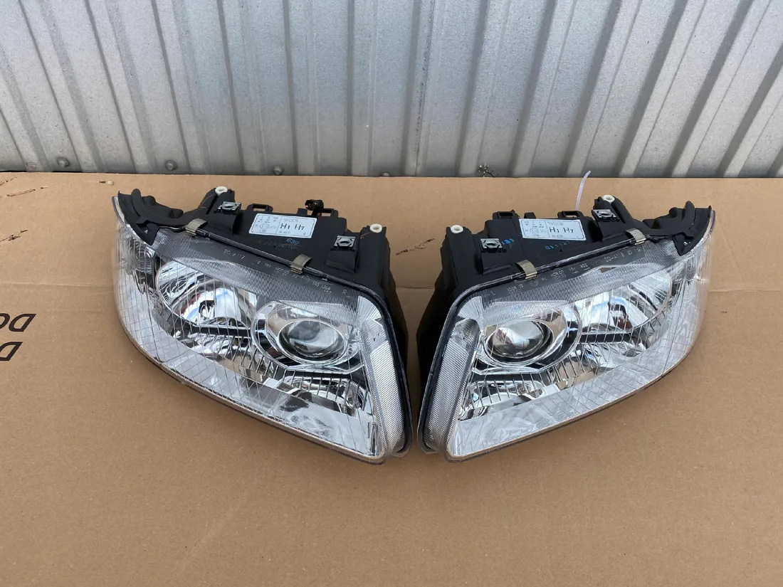 audi-a3-8l-2000-2003-lampy-reflektory-komplet-stan-nowy