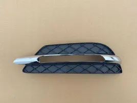 mercedes-c-klasa-w204-lift-kratka-lewa-chrom