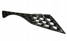 nissan-juke-lift-atrapa-grill-prawa