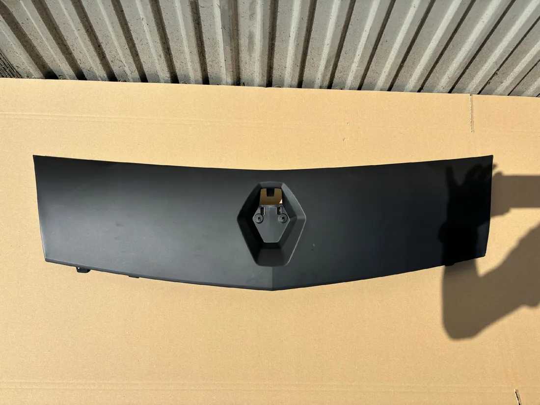 renault-kangoo-2008-atrapa-grill-stan-nowy