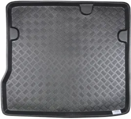 dacia-duster-i-suv-4x4-2010-2013-dywanik-do-bagaznika
