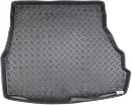 mazda-626-v-hatchback-sedan-1997-2002-dywanik-do-bagaznika
