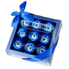 flower-box-mydlane-kwiaty-roze-prezent-z-okazji-urodzin-imienin-dnia-matki