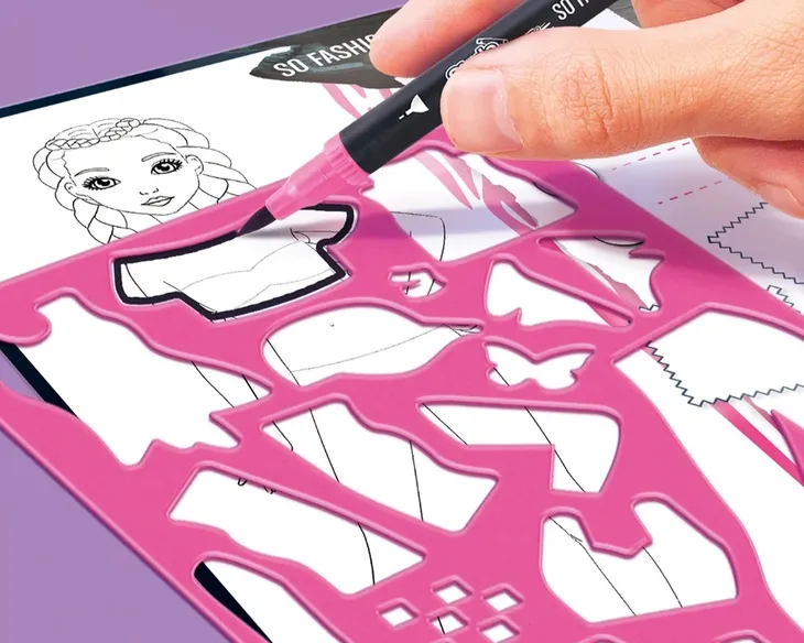 projekt-moda-zestaw-portfolio-epee-marka-epee