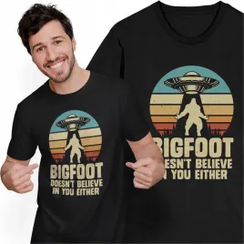 koszulka-meska-z-nadrukiem-bigfoot-doesn-t-believe-in-you-ufo-wielka-stopa