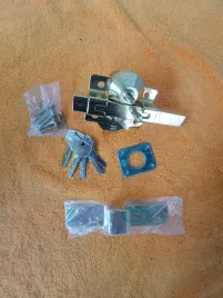 zasuwa-z-blokada-mod-2-88x153mm-zlota